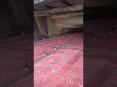 빨간색-검은 고무 스크린 패널